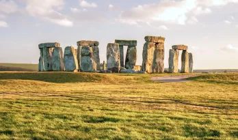 Going from Londres to Stonehendge Tootbus